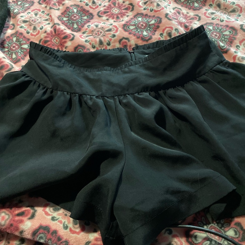 Express Black Women's Skorts